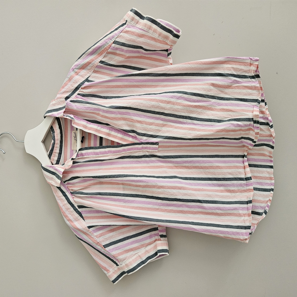 100.% Cotton, Universal Threads, Target Striped Spring/Summer Blouse
